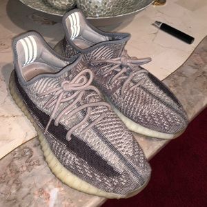 Yeezy Sneakers